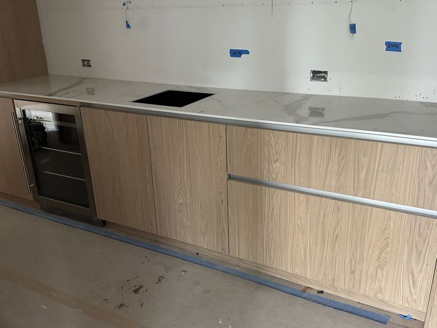 White quartz kitchen perimeter and window run, Seahurst WA